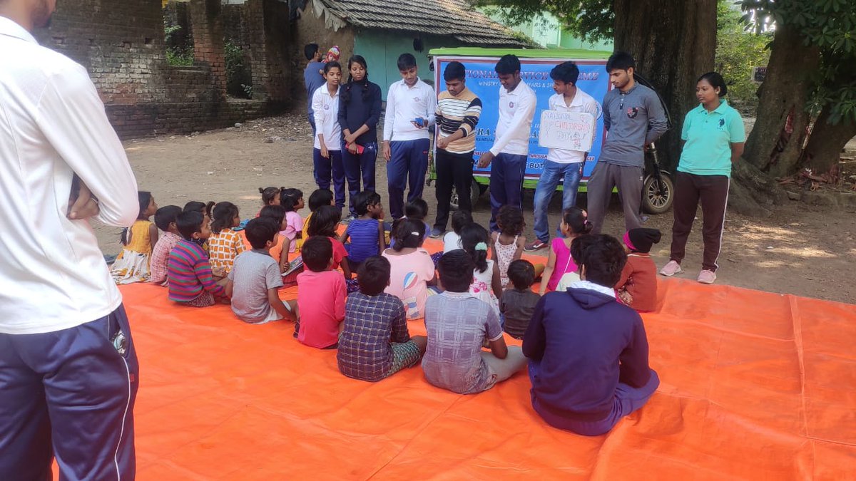 bscnssu2's tweet photo. Celebration of National children's Day by the NSS unit 2 volunteers of Bankura Sammilani college in the adopted village - Patra. #NSSRD #NSSIndia https://t.co/p4tF4yjkk1