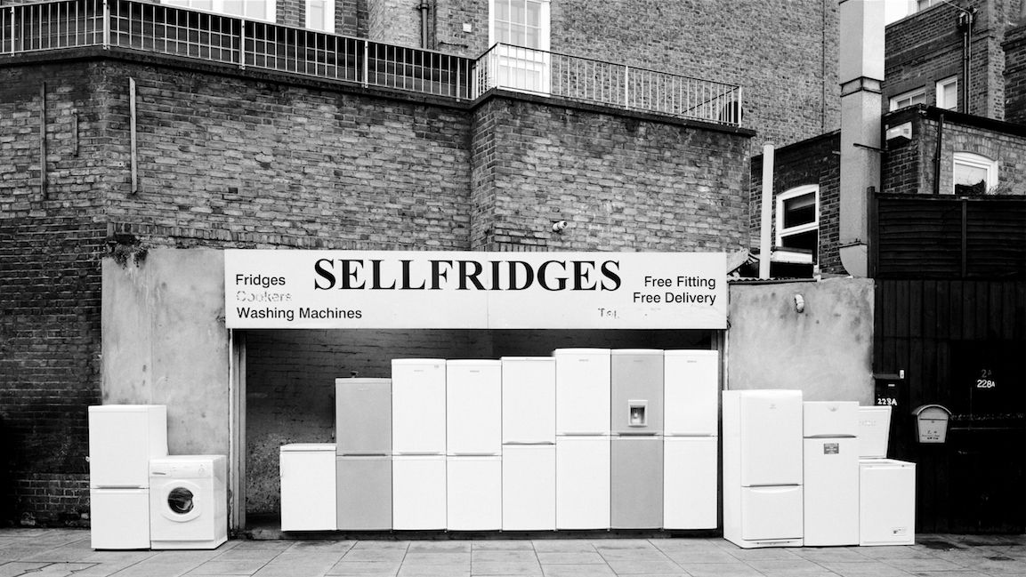 DigitalCameraW's tweet photo. Check out these extraordinary analog images of London's unseen history https://t.co/MlzhyFYxwE https://t.co/P1LKe4eQd2