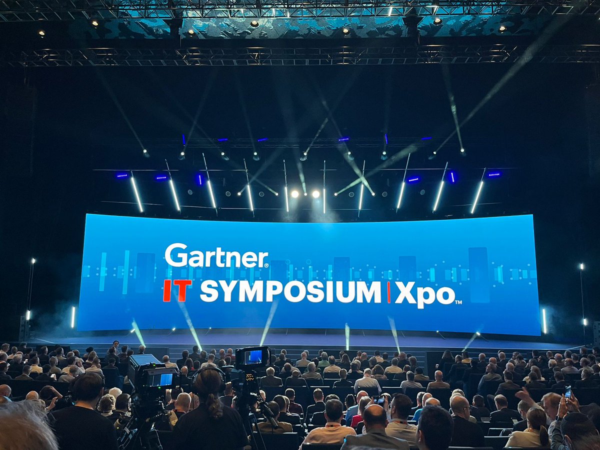 Letzte Woche waren wir mit unserer T-Systems Beach Bar vor Ort in Barcelona! Wir freuen uns, dass so viele die Gelegenheit genutzt haben uns während des Gartner Symposiums am Strand zu besuchen, um spannende Insights und Ideen zur digitalen Zukunft auszutauschen! #tsystemsalpine
