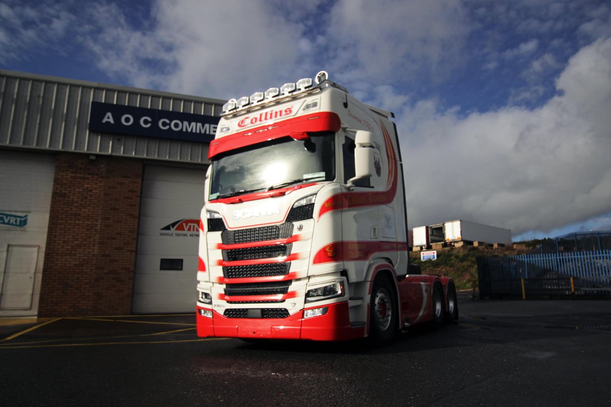 Sneak Preview of some big things to come in the New Year! A brand New 770S heading out to Collins Transport soon, and might have some company.

Keep your eyes on AOC Socials to see the full reveal in the New Year!

#aoccommercials #scania #770S #V8