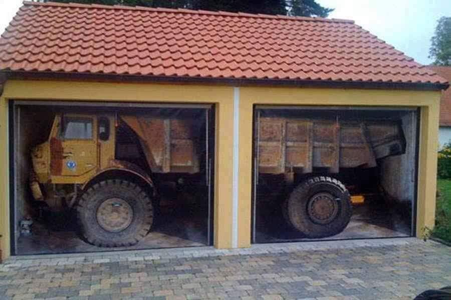 CollisionTOC's tweet photo. Garage door art is a thing, and it keeps getting better!
#autobody #repairs #valleystream #collisionrepair #longisland #towing #toccollision #fixcars #fenderbender https://t.co/13Zwcbln4R