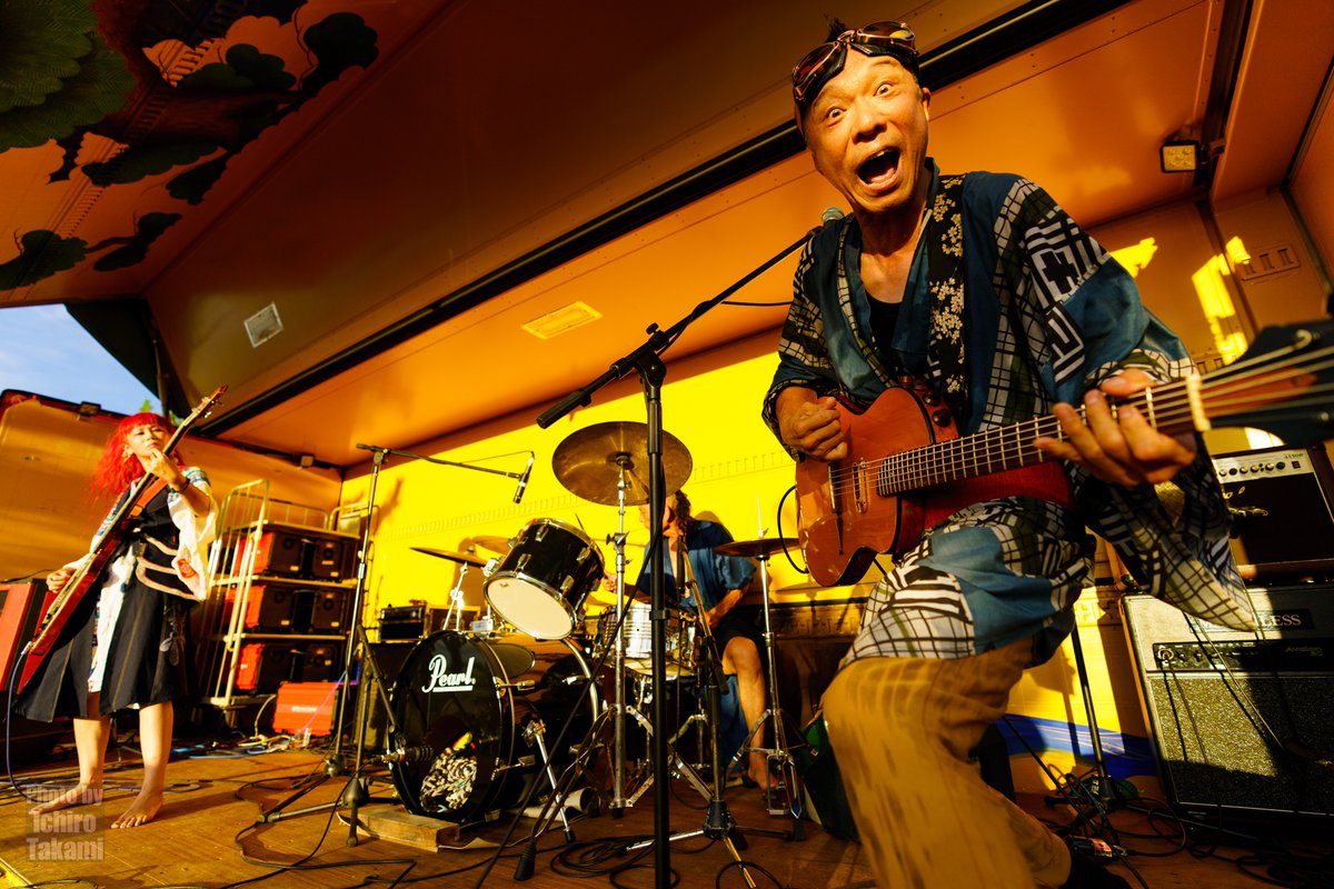 ichirotakami's tweet photo. 20220730
#Buddhadatta #ブッダダッタ
#浦富イズバーニング
#ボグリ坊主 #セイコロドライバー
#タカミコンチネンタル
#personalenergy #offgrid
#MusicPhotography #LivePhotography
#ライブフォトグラファー #ライブカメラマン
#鷹見一郎 https://t.co/x3cntnkzmn