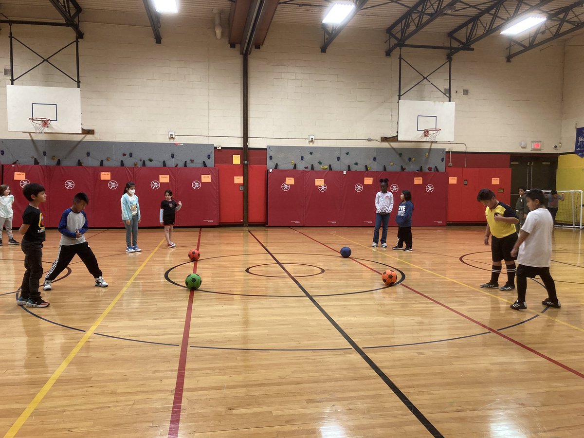 Oakside Phys. Ed. tweet media