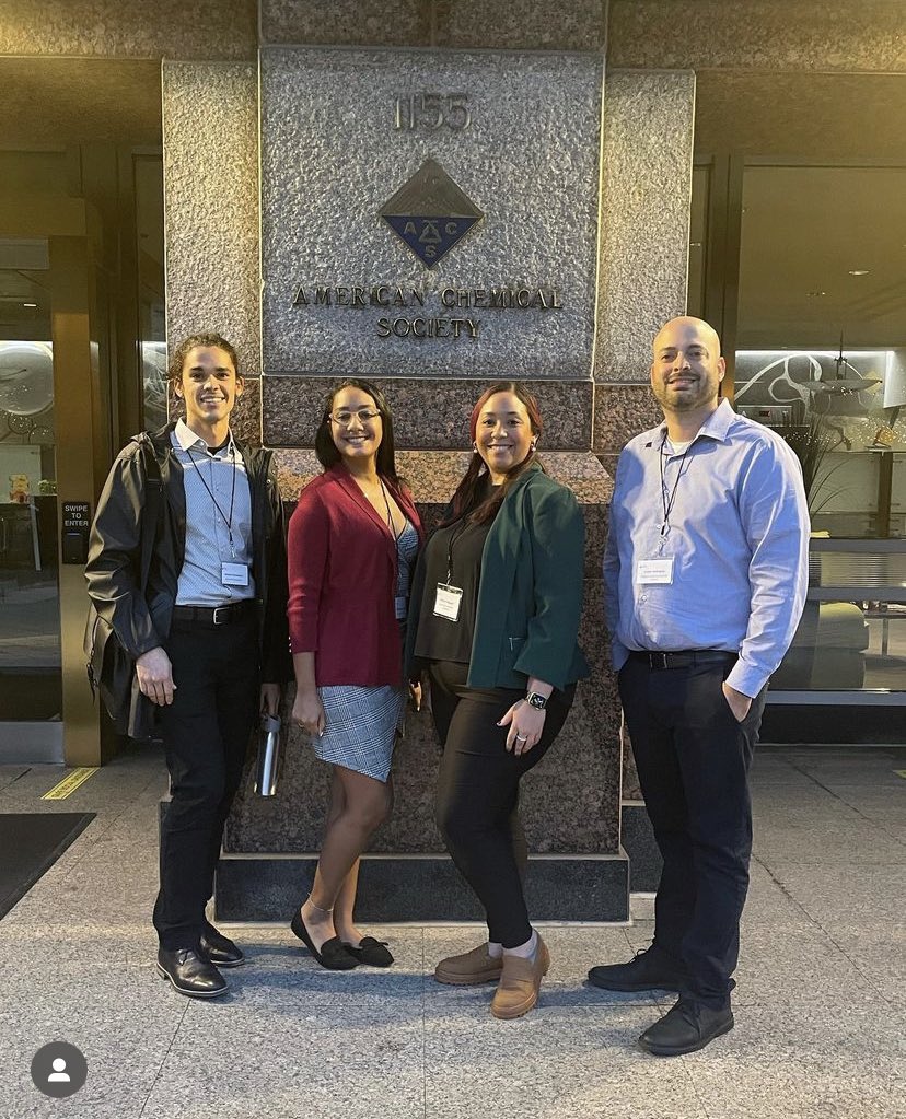 hernjack1's tweet photo. Made some interesting friends at the #ACSBridge Project Career Kick-Starter!!! Very happy to have been surrounded by such an awesome group of people🤩 @AmerChemSociety @URochesterChem @Kathleen_LugoC @Delgado_emma_23 https://t.co/V2qNvR1Itf