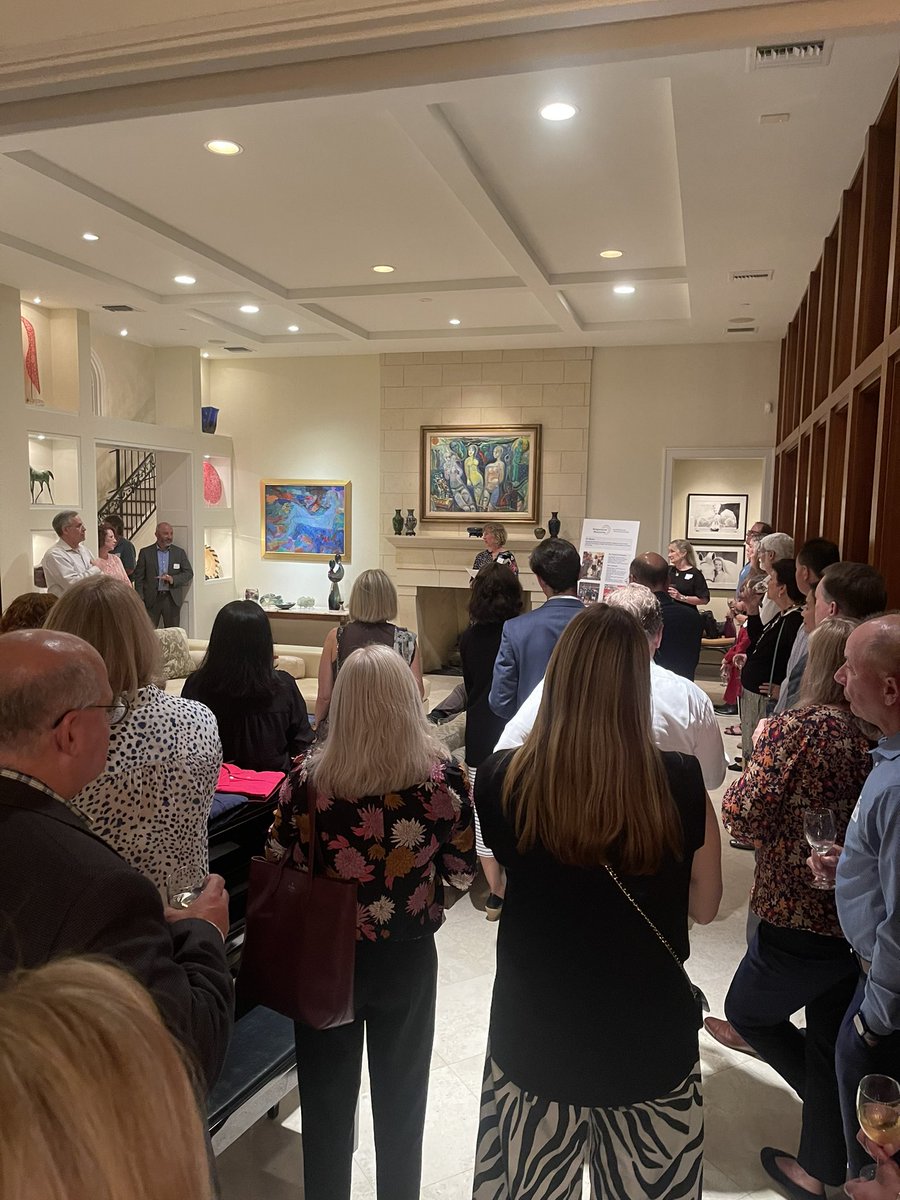 Great event this past weekend. Thank you Ms. Kay for having this new found organization named WrapAround Resources.  Thank you for everything you do for us. @HISD_Wraparound <a href="/Wrap4Life/">Kiffany Smith, MA</a> <a href="/robertozamora/">Roberto Zamora</a> <a href="/WarparoundMsP/">School Nidia</a>