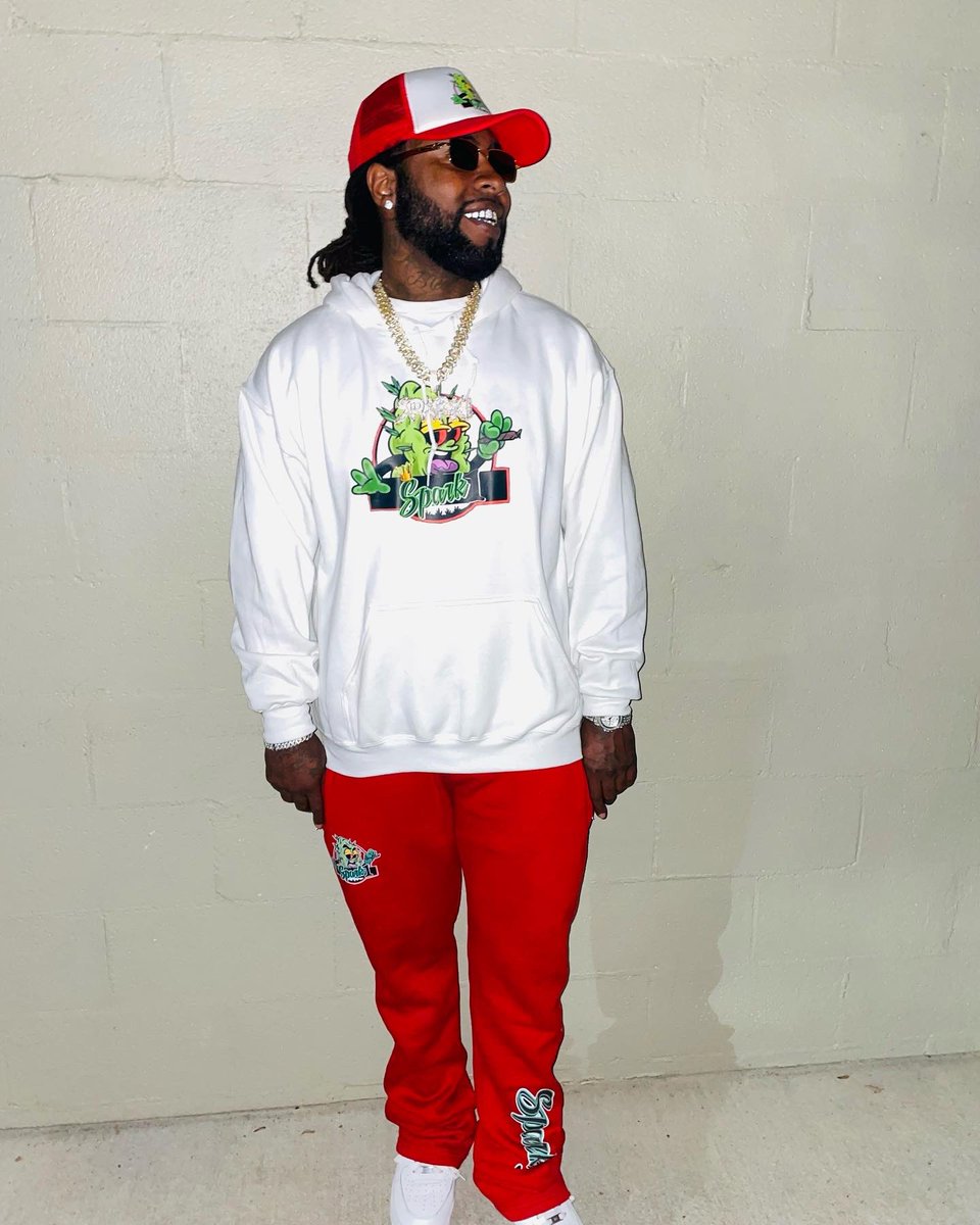 spark1_MBE's tweet image. 🚨YOUR BRAIN A MASTER PIECE USE IT!!!!🚨
#SHOP #SPARK1 #APPAREL #DRIPCHECK