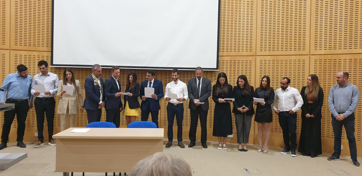 Cyprus Chamber of Commerce and Industry (@ccci_cyprus) on Twitter photo Πραγματοποιήθηκε απόψε η ΕΓΣ του <a href="/CyprusJci/">JCICyprus</a> & <a href="/JCI_Nicosia/">JCI Nicosia</a> στα κτήρια της <a href="/HellenicBank/">Hellenic Bank</a> στη Λευκωσία
Συγχαρητήρια στα νέα ΔΣ των δύο Οργανισμών και ένα μεγάλο ευχαριστώ στην απερχόμενη Πρόεδρο <a href="/andrie_pro/">Andri Prodromou</a> για την εξαιρετική συνεργασία με το #ΚΕΒΕ 👏 Πραγματοποιήθηκε απόψε η ΕΓΣ του <a href="/CyprusJci/">JCICyprus</a> & <a href="/JCI_Nicosia/">JCI Nicosia</a> στα κτήρια της <a href="/HellenicBank/">Hellenic Bank</a> στη Λευκωσία
Συγχαρητήρια στα νέα ΔΣ των δύο Οργανισμών και ένα μεγάλο ευχαριστώ στην απερχόμενη Πρόεδρο <a href="/andrie_pro/">Andri Prodromou</a> για την εξαιρετική συνεργασία με το #ΚΕΒΕ 👏