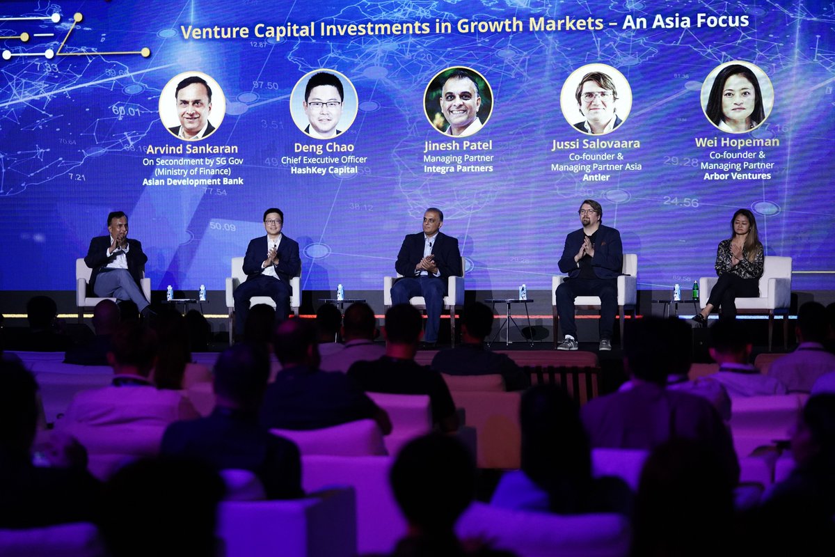 AntlerGlobal's tweet photo. Thanks to @MAS_sg and #Elevandi for hosting a great event at the @sgfintechfest. Antler’s Jussi Salovaara was a guest speaker, discussing why—despite the challenging macroeconomic environment—we believe today is the best time for driven founders to build. https://t.co/5IzTI1Xrxb