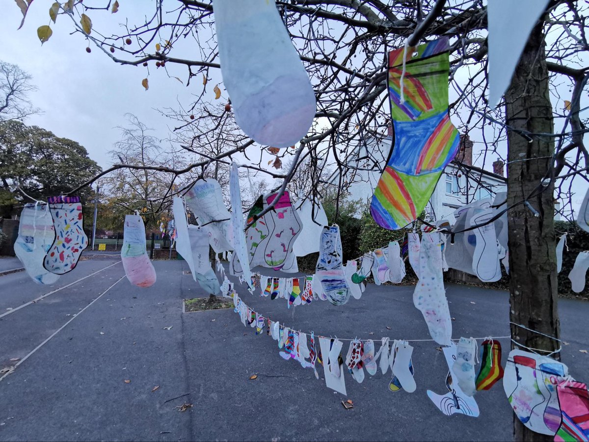 Fallings Park Primary School tweet media