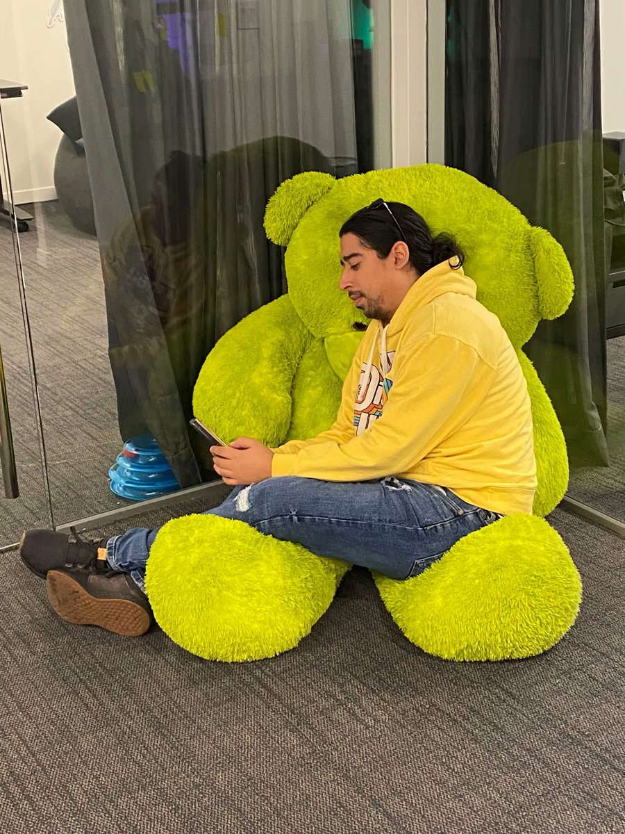 playvailvr's tweet photo. 🚨 Day 5/7 of our caption contest. Quote tweet this with your funniest caption and #vailvr for a chance to win an exclusive in-game present, specifically made for this competition, on launch day. You have 24 hours! 💚 https://t.co/80t4TWvnLu