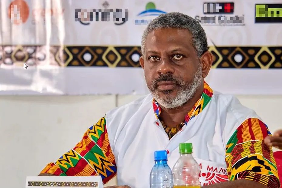 L'écrivain et égyptologue Niousserè Kalala Omotunde est décédé ce lundi 14 novembre 2022, des suites d’une crise cardiaque.

Repose en paix Professeur 💔💔💔💔