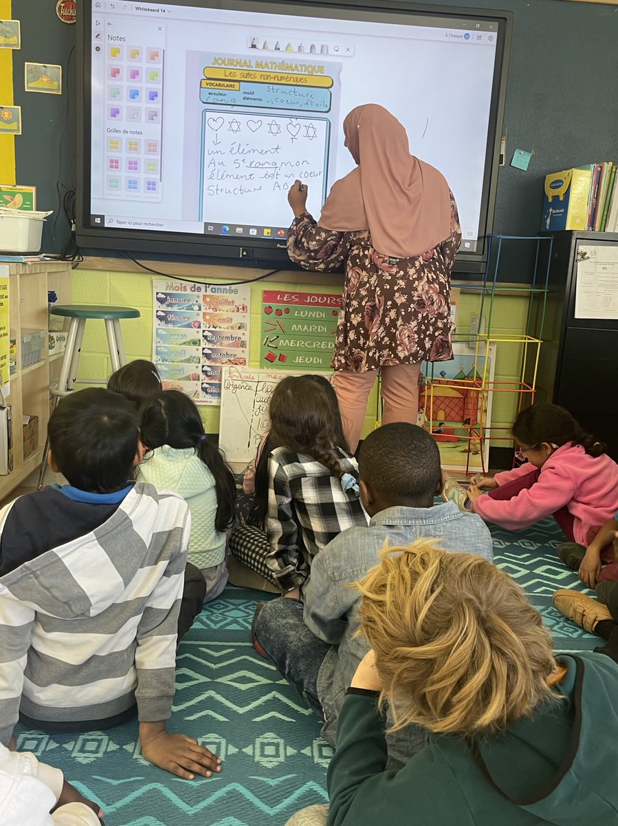 La modélisation du #JournalMathématique chez Mme Nabeelah ⁦<a href="/EEFelixLeclerc/">École Félix-Leclerc</a>⁩. Elle continue cette #PratiqueGagnante après l’avoir mise en place l’an dernier puis présentée à la #FoireIP22 du ⁦<a href="/CSViamonde/">CS Viamonde</a>⁩ <a href="/sameramraneedu/">Samer Amrane</a>⁩ ⁦<a href="/bbaujo/">Baudelaire Fogno</a>⁩ ⁦<a href="/AidePedago/">Aide Pédagogique du CSViamonde</a>⁩