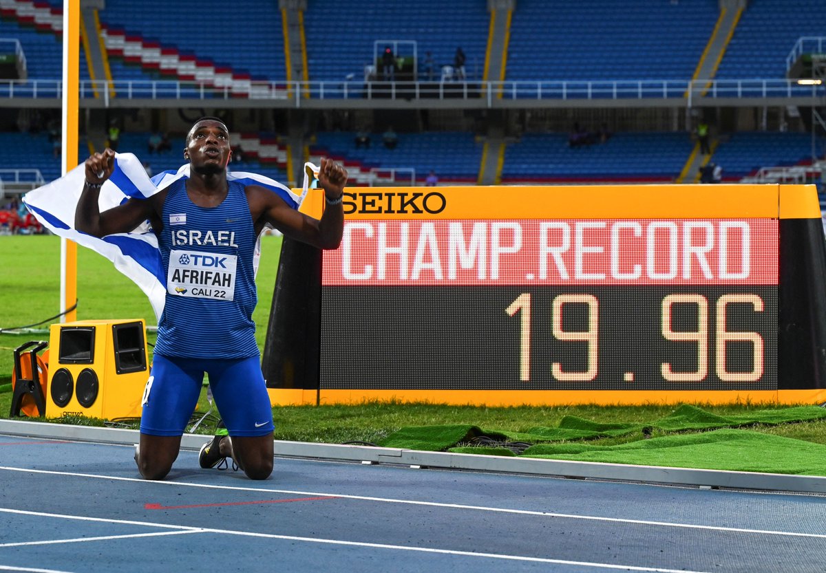 AthleticsWeekly's tweet photo. International junior male athlete of the year nominees:

Blessing Afrifah 🇮🇱

✅ World U20 200m champion 
✅ Set a championships record of 19.96 
✅ Finished seventh in the European 200m final 

Vote for Afrifah via our website ⬇️ https://t.co/hO3zH0nIAn