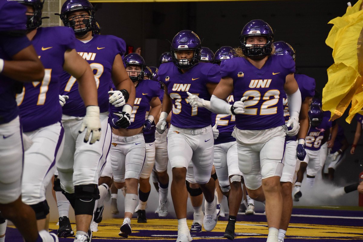 ICEEJW9's tweet photo. After a Great Official Visit. I’m blessed to announce I have received a D1 offer from the University of Northern Iowa⚫️🟣🟡 #EverLoyal https://t.co/WwzPT7DANP