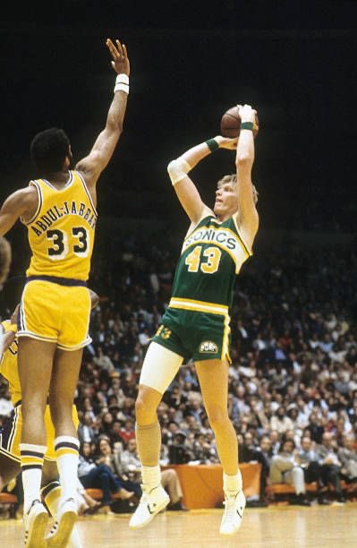 Happy birthday to Jack Sikma, an iconic Sonic and incredible member of the Seattle community for over 40 years. 