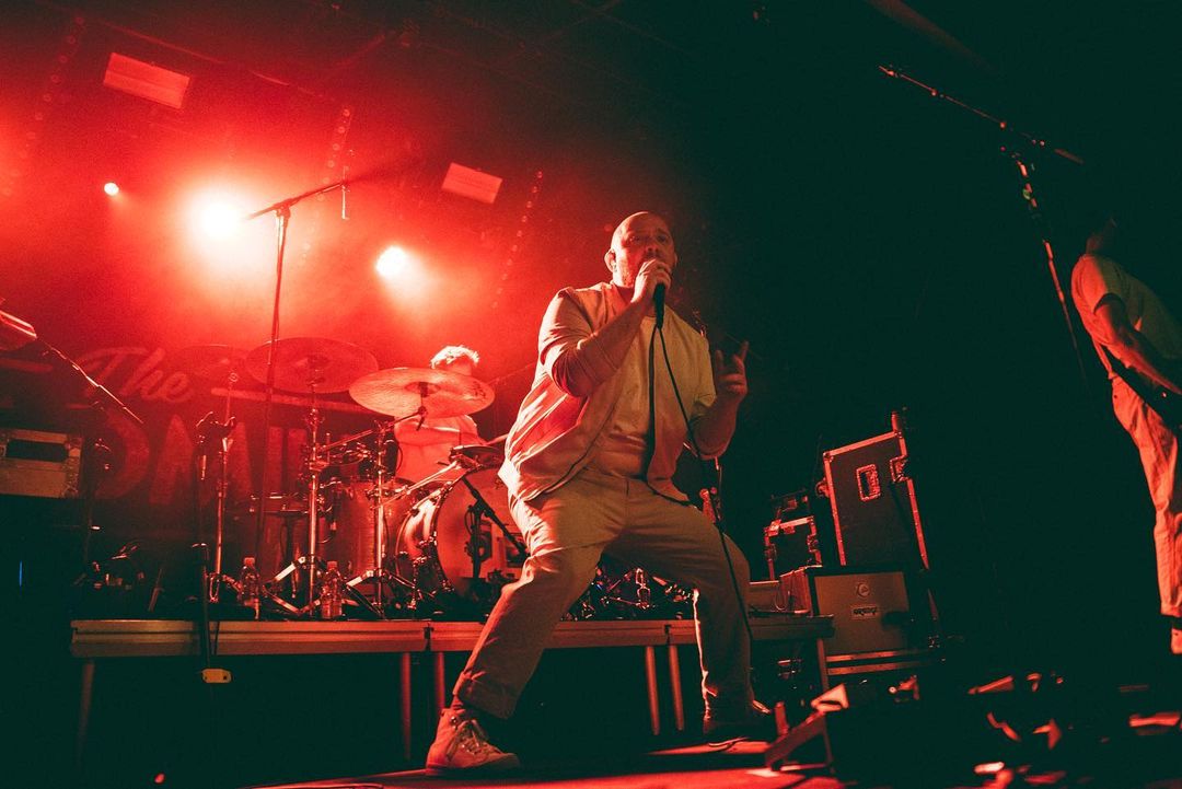 On their Raw Data Feel USA 22 Tour, it's <a href="/E_E_/">EverythingEverything</a> live here at the Wonder Ballroom. 

Tickets are available now online bit.ly/everythingever…, or at the door tonight (21+).  

Doors open 7:30pm, and ill peach starts things off around 8:30pm.