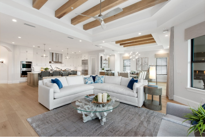 Naples is known for incredible beaches, world-class golf &amp; luxury homes. If you want luxury without the usual upkeep, coach homes offer spacious living &amp; a lock-and-leave lifestyle. New coach homes are coming in 2023! More benefits of coach homes: talispark.com/why-consider-a…