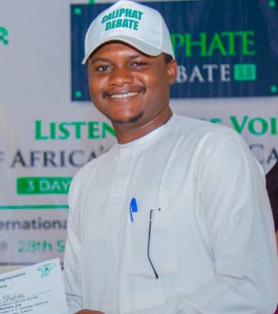 CaliphateDebat1's tweet photo. Today is the birthday of 4 extraordinary gentlemen

They put up the hard work 3 years in a row to bring you the Caliphate Debate

Happy Birthday @Najibwaziri @femisamtosNG @hassanshehu @_Nuratafida May the odds be in your favor https://t.co/O5cTrVUOii