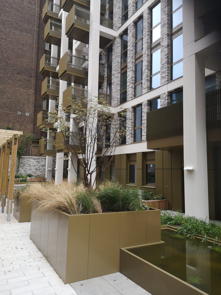 Jeremy_HLIN's tweet image. Thanks @JuliaAs01965495 @Central_Cecil for tour of impressive Grace House with @KateNHF, @yvonnecastle @JJHousingTrust &amp;amp; @donnakjigsaw @JigsawHG Great accessible interiors, #HAPPI quality exteriors &amp;amp; amazing views over London - all #codesigned with residents