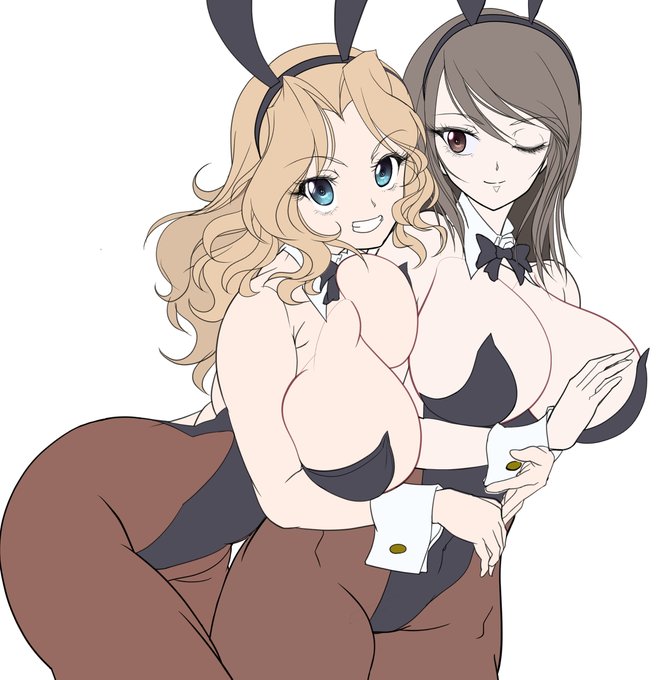 今日の依頼絵進捗チラ見せ〜 (今夜もバニー衣装作画)
某ガルパン10周年記念合同誌用原稿です。
ケイの暑苦しい乳圧に内心引き気味のミカさんw
 #ガルパン 