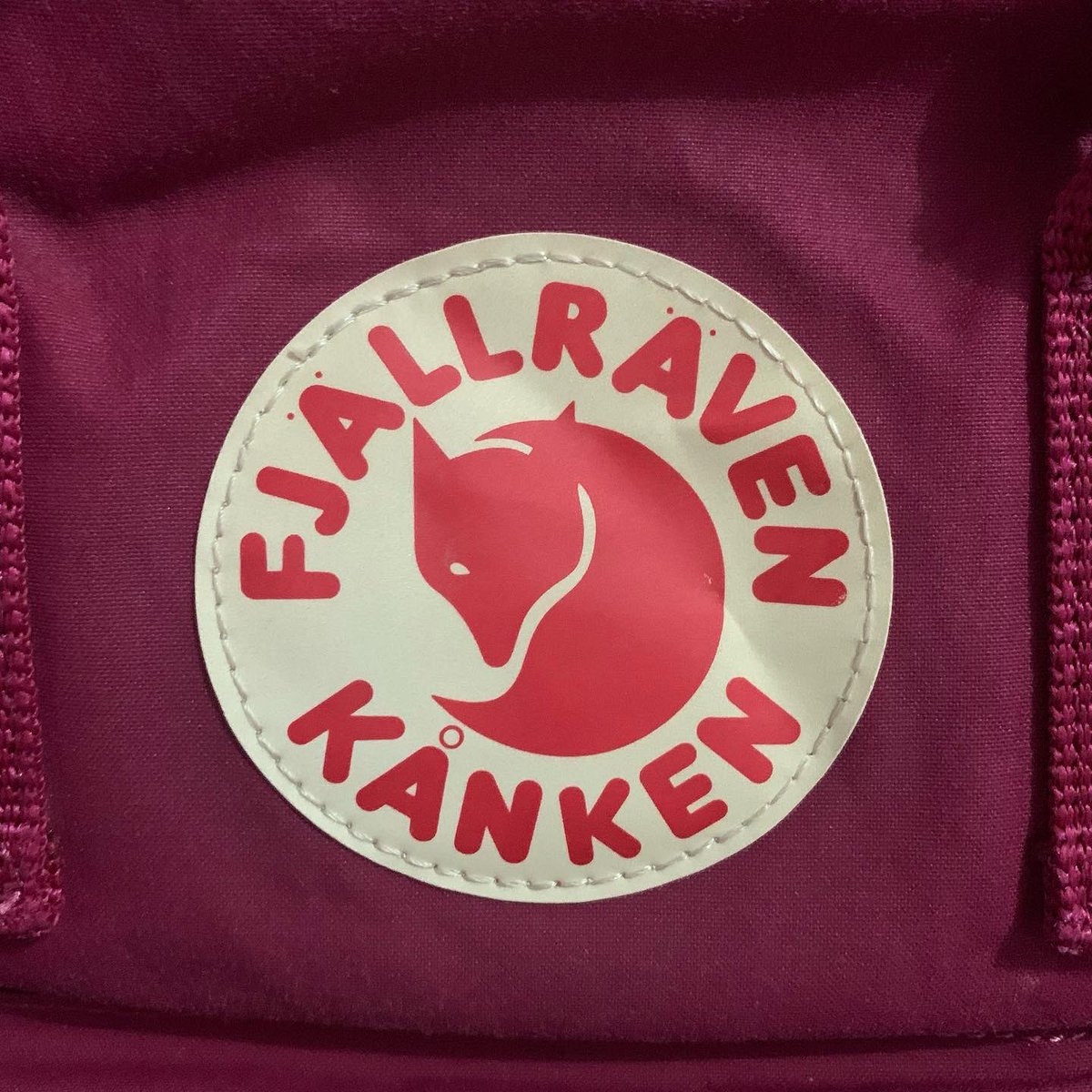 loogfoog_'s tweet photo. ส่งต่อกระเป๋า Kanken Laptop 17” แท้💯
สี Plum
✨ราคา 1000 ส่งฟรี ✨
#ส่งต่อเสื้อผ้า #กระเป๋ามือสอง #กระเป๋าkanken #ส่งต่อ #ส่งต่อเสื้อผ้า #เสื้อผ้ามือสองสภาพดี #ส่งต่อเสื้อผ้ามือสอง #กระเป๋ามือสอง #กระเป๋าเป้ #kankenthailand #kankenมือสอง https://t.co/J7IthOWM7i