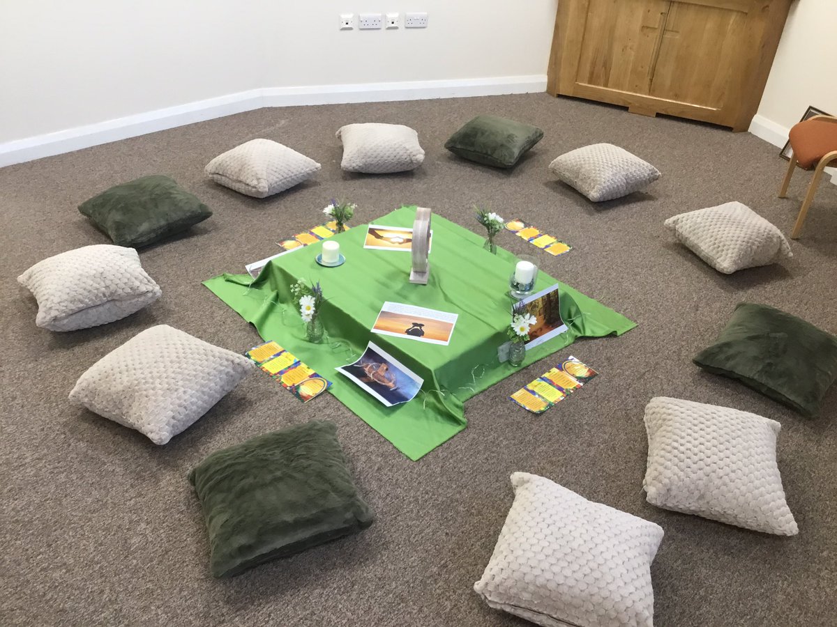 TheTrinityL5's tweet photo. Our chapel is looking so calm and peaceful ready for our Collective Worship. 🕯#reflection #peace #love #loveneverends #trinityre #Y3 https://t.co/0vuRl3nhdm