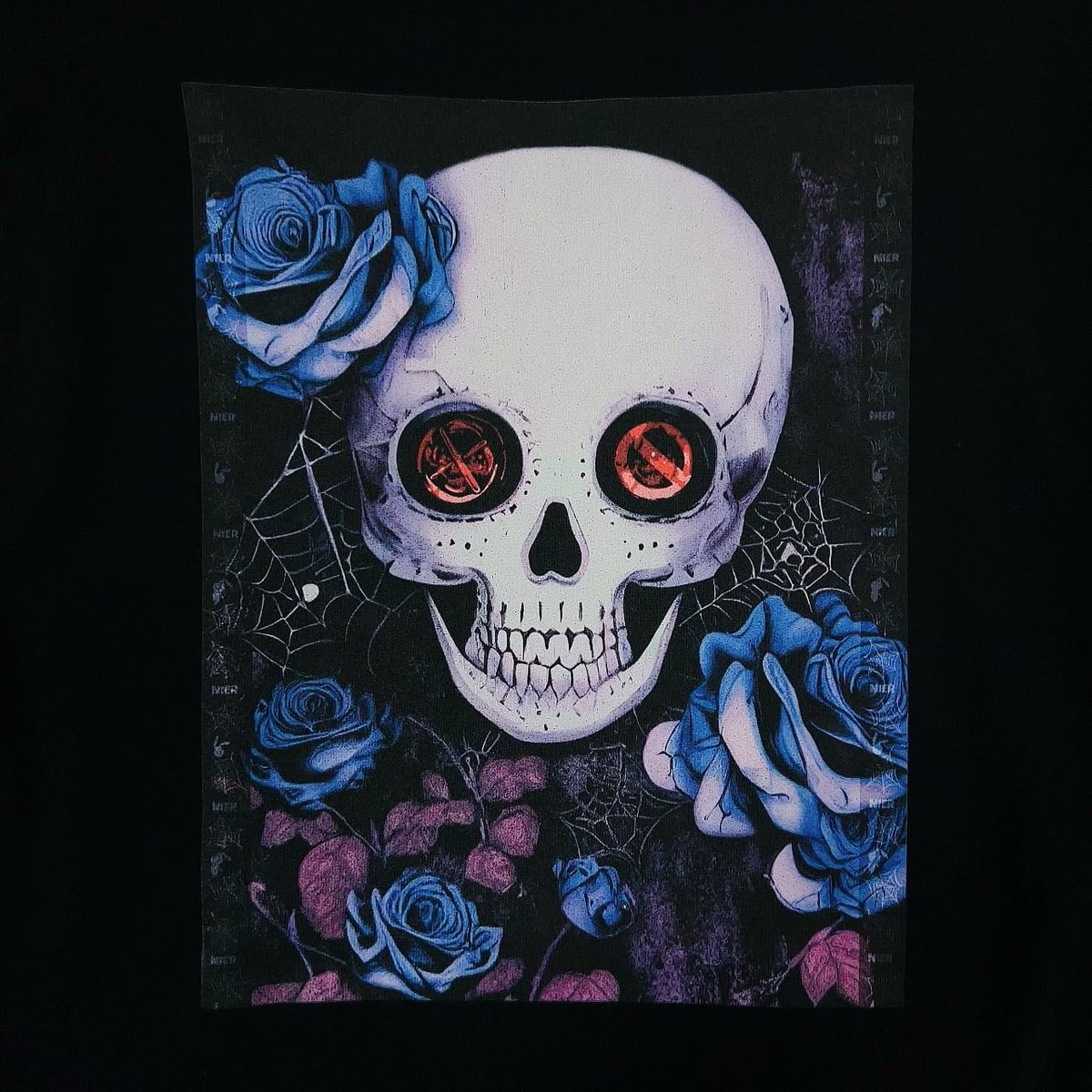 NieR_tokyo's tweet photo. 🎁本日〆切プレゼント企画🎁

【ROSE SKULL COTTON PARKA】

🎁3名様にプレゼント🎁

ユニセックスアイテムです🐰

◼応募方法
フォロー(@NieR_tokyo) &amp; RT
◼締切〆  本日24時

※鍵垢の方も対象内です。
是非ご参加ください🙇‍♂️🙇‍♀️ https://t.co/tmxgY52Jys