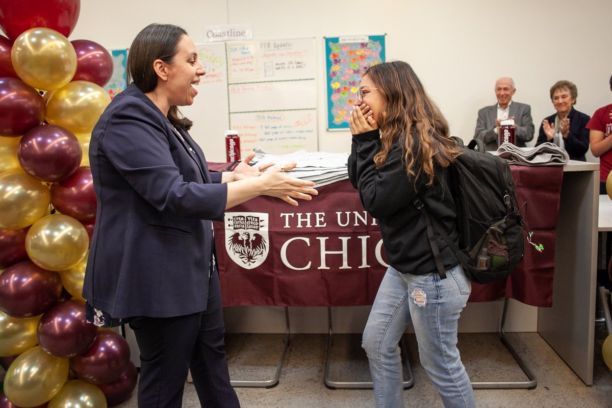 UChiEngagement's tweet photo. Congrats to Kyla Jimenez, an @IntrinsicSchool Belmont Campus student, on joining @UChicagoCollege's class of 2027! Kyla says, as a soon-to-be #firstgen college student, @CollegiateSclrs helped prepare her for this moment and made @UChicago feel like home: https://t.co/xSJPuYJgAJ. https://t.co/wkMxtIDqxC