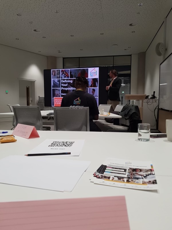 MadeinBritainGB's tweet photo. Made in Britain COO Ilika Copeland had a great time attending the @FundingDesign event this morning at STEAMhouse Birmingham.

The workshop, 'Defining your Proposition', was led by Damon Bonser, CEO and Founder of British Design Fund. 

#MadeinBritain #BritishDesignFund https://t.co/vuUKC9AXkz