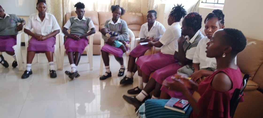 Group counseling session on trauma experiences with ladies at Women probation Center, Siaya County. Your story is a healing medicine to your mates. #keepsharing.<a href="/AkiliDada/">Akili Dada</a>,<a href="/AlvisMalova/">Alvis cliff malova</a>,<a href="/amplifyfund/">AmplifyChange</a>,<a href="/Amref_Kenya/">Amref Health Africa in Kenya</a>,<a href="/Awapsa1/">ADVOCACY FOR WOMEN IN PEACE AND SECURITY AFRICA</a>,<a href="/awdf01/">African Women's Development Fund</a>,<a href="/childlinekenya/">Childline Kenya</a> <a href="/Power2YouthKe/">Power To Youth Kenya</a> <a href="/ZanaAfrica/">ZanaAfrica</a>