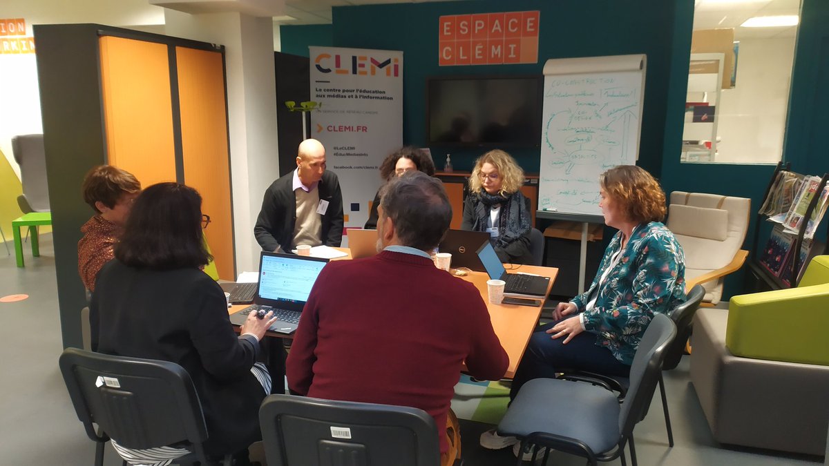 Caroline_UQLS's tweet photo. Séminaire offre de valorisation : Ambiance studieuse sur les ateliers 🧐 https://t.co/eSiAgknkpT