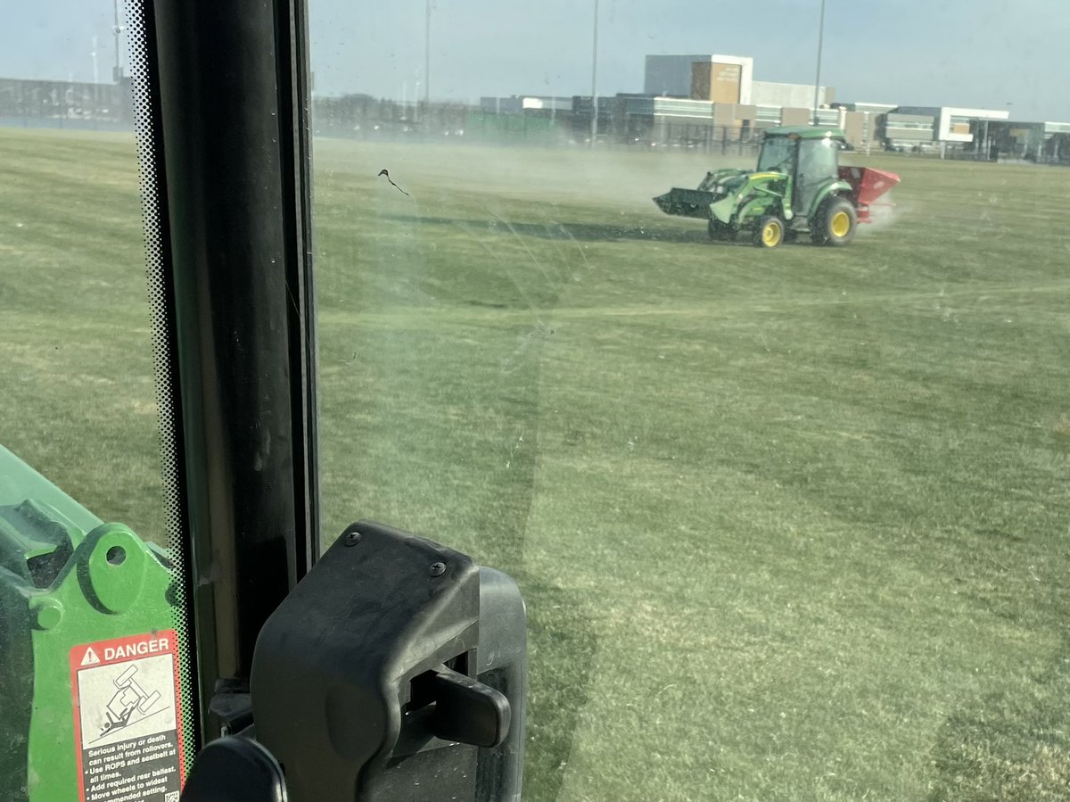 WaukeeGrounds's tweet photo. Better late than never slinging some gypsum. Bag says “virtually” dust free. https://t.co/9o8NjZDVOa