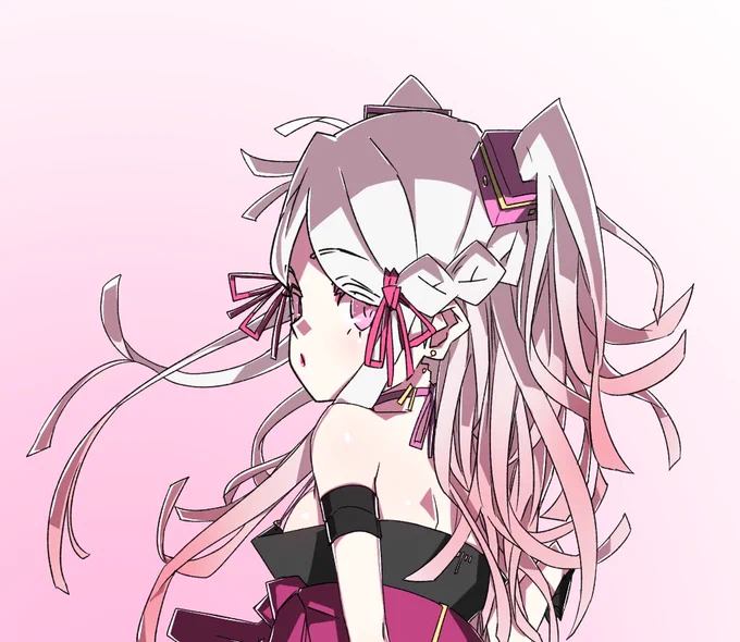 ほぼ横顔 