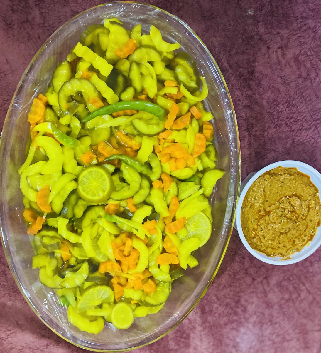 Zobaskitchen's tweet photo. فطورنا غير فيه طعم المحبه والمحنه بتاعه حبوباتنا واماتنا زماااان معموووول بكل حووووب♥️♥️♥️♥️ 
الطلب عبر ال Dm او واتساب 0912717690 
الفطور متوفر  جمعة وممكن تطلبوا كل ما تشتهون 😍 https://t.co/7C1F2swqi7