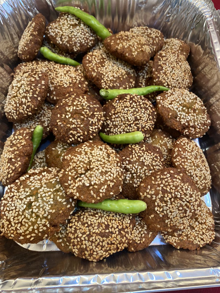 Zobaskitchen's tweet photo. فطورنا غير فيه طعم المحبه والمحنه بتاعه حبوباتنا واماتنا زماااان معموووول بكل حووووب♥️♥️♥️♥️ 
الطلب عبر ال Dm او واتساب 0912717690 
الفطور متوفر  جمعة وممكن تطلبوا كل ما تشتهون 😍 https://t.co/7C1F2swqi7