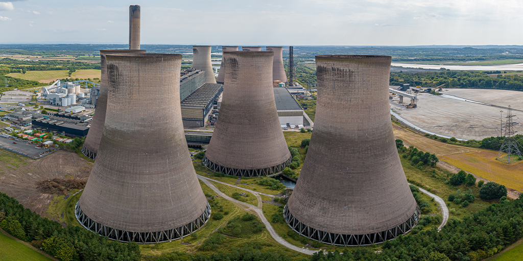 Plans for the first phase of development at the former Fiddler’s Ferry Power Station launch today. We’re providing #Planning, #StrategicCommunications and #Sustainability services to <a href="/PeelLandP/">Peel L&P</a> on the proposals to create 1.35m sq ft of employment space: ow.ly/7bxX50LCBRT