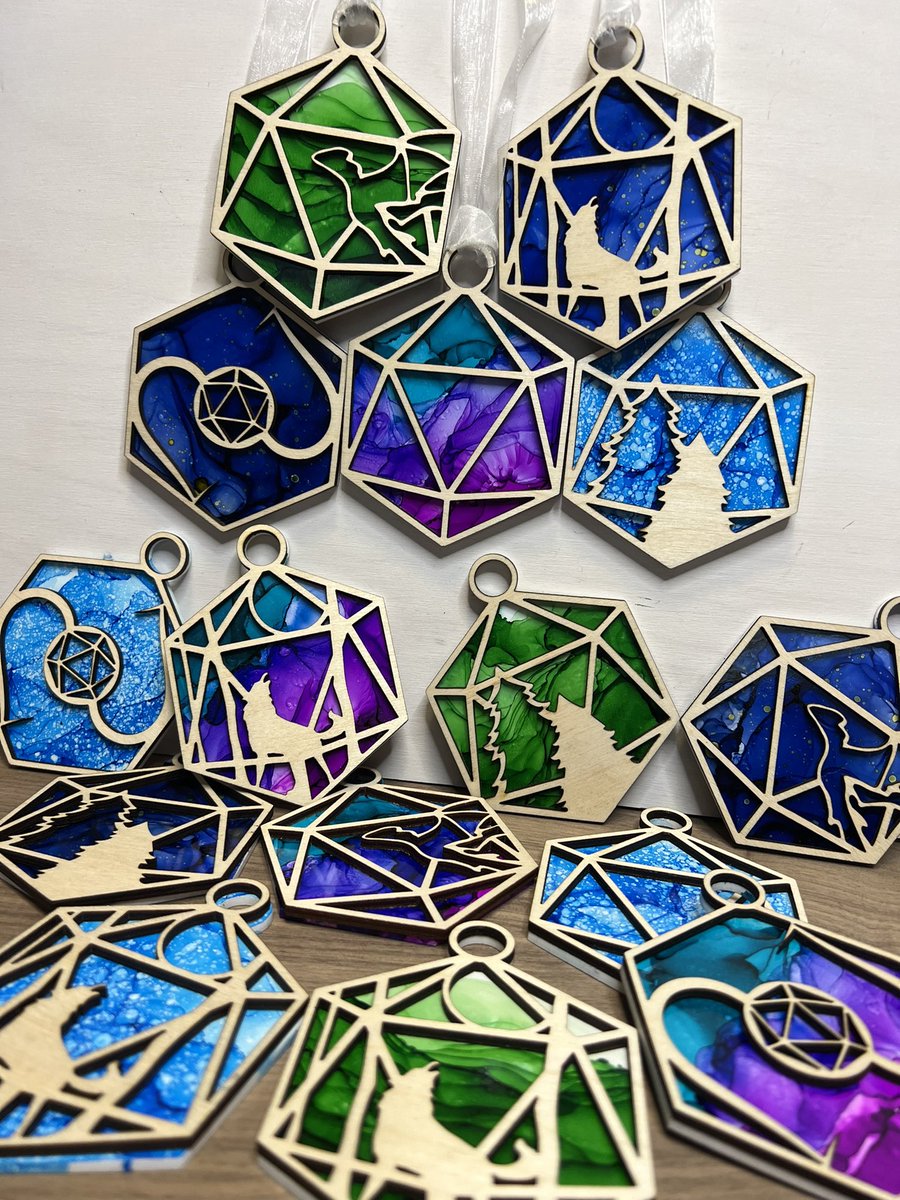 *GIVEAWAY*

I’m sick and don’t have the energy for marketing…so…1 person will win the ornament of their choice.

Winner chosen randomly in 24 hours
(Tues the 15th at 9 AM)

To enter:
Follow me, like this tweet, and comment a happy thought!
Bonus points for tagging a friend!