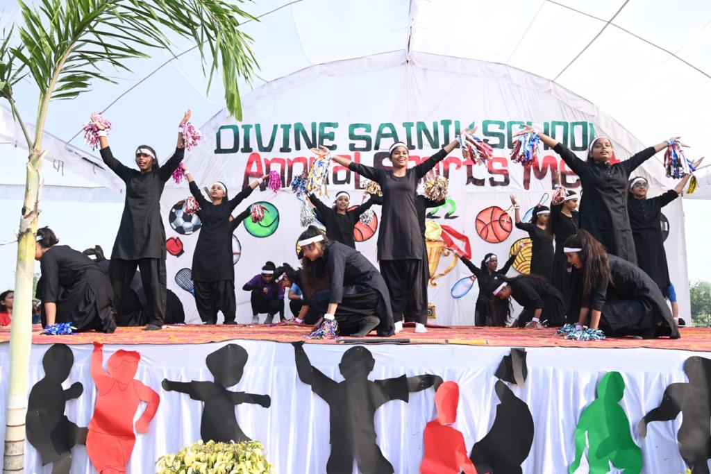Divine Sainik School tweet media