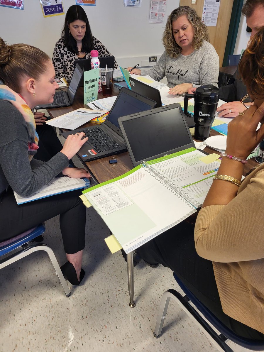 Stacey Sisler tweet media