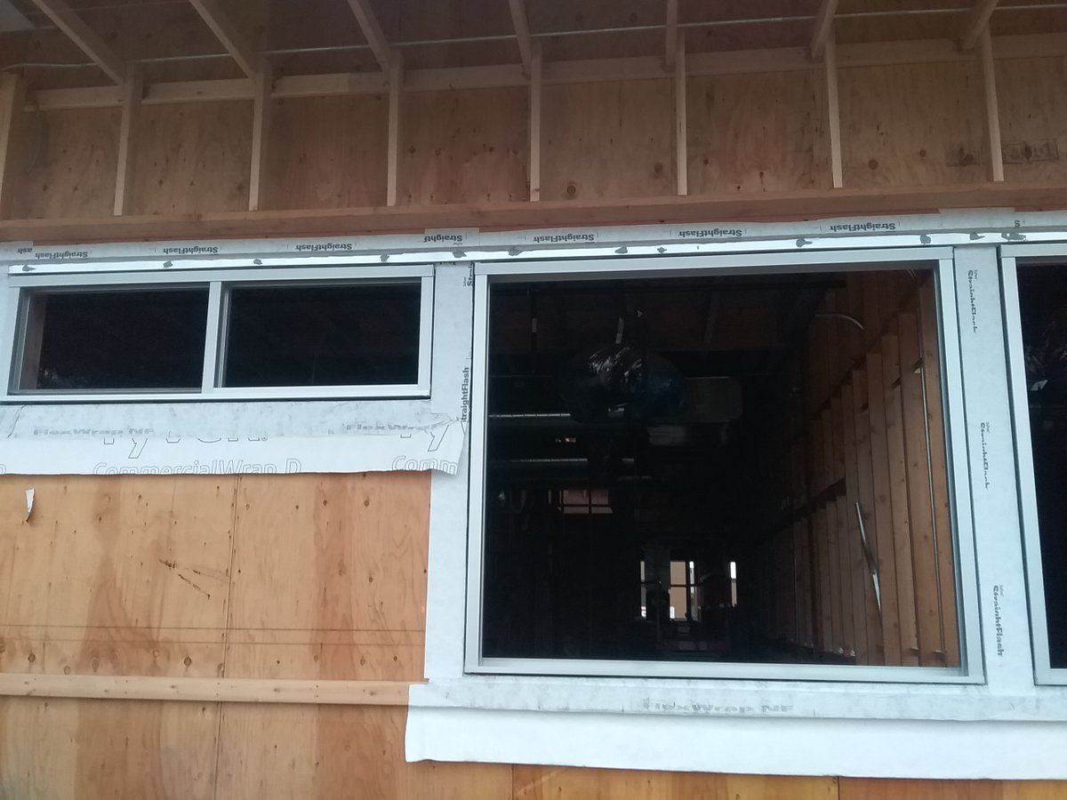 jusdplanning's tweet photo. UPDATE @DelSolAcademy Classroom Addition project:

The wood framing of the new classroom building is complete, and mechanical, electrical and plumbing installation is in progress. Installation of window and door frames has also started. https://t.co/3AuzvKPyHI