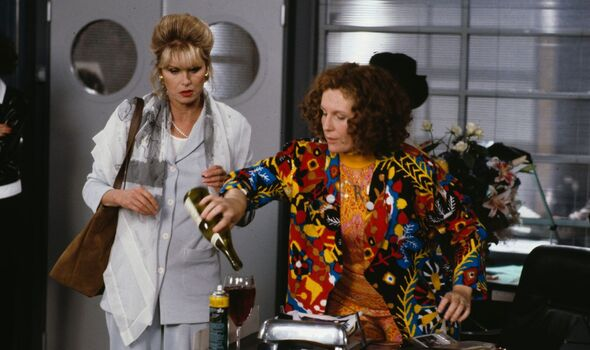 JimsRetroEmp's tweet photo. The first episode of Ab Fab aired 30 years ago today...
#JimsRetroEmporium #AbsolutelyFabulous #AbFab #AbFab30 #CheersSweetie #JenniferSaunders #JoannaLumley #PatsyAndEddie #BBC https://t.co/EgeyyRDNt2