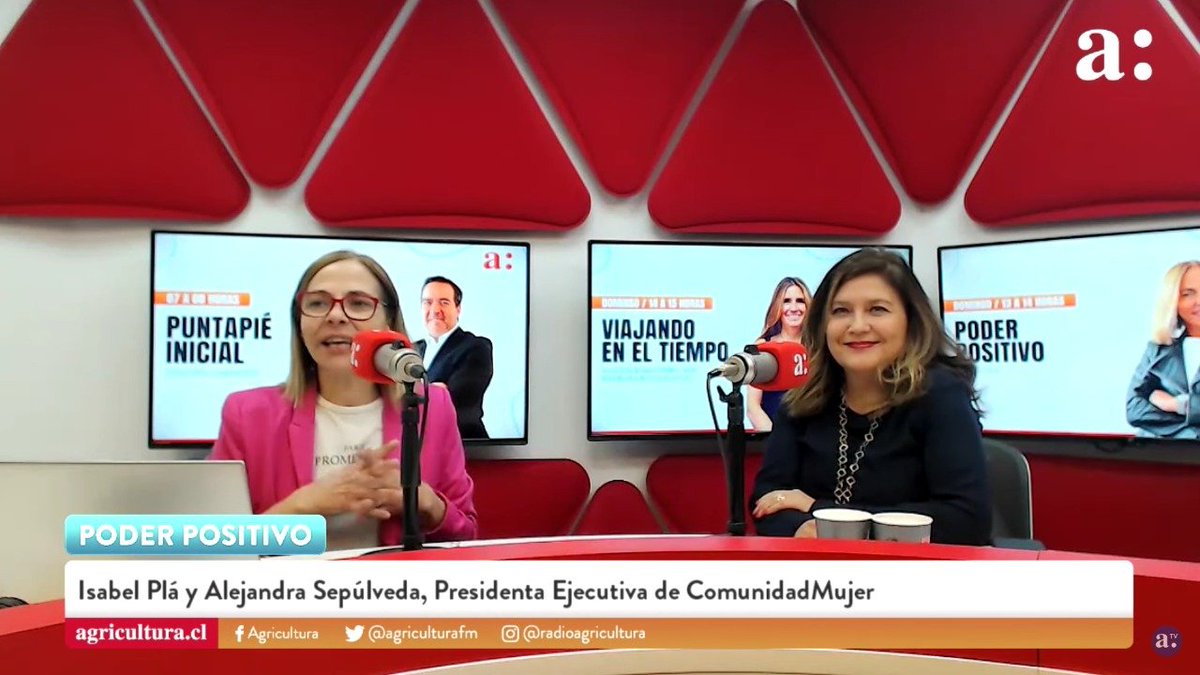 ComunidadMujer's tweet photo. 📻REVIVE la entrevista a nuestra presidenta ejecutiva @ale_sepulvedap en el programa #PoderPositivo de @AgriculturaFM, conducido por @isabelpla, en donde conversaron de #CargaMental y de los avances y desafíos de la agenda de género en Chile 💪🏽
➡️https://t.co/iIl9ozm3ij https://t.co/Yip3Xe9paa
