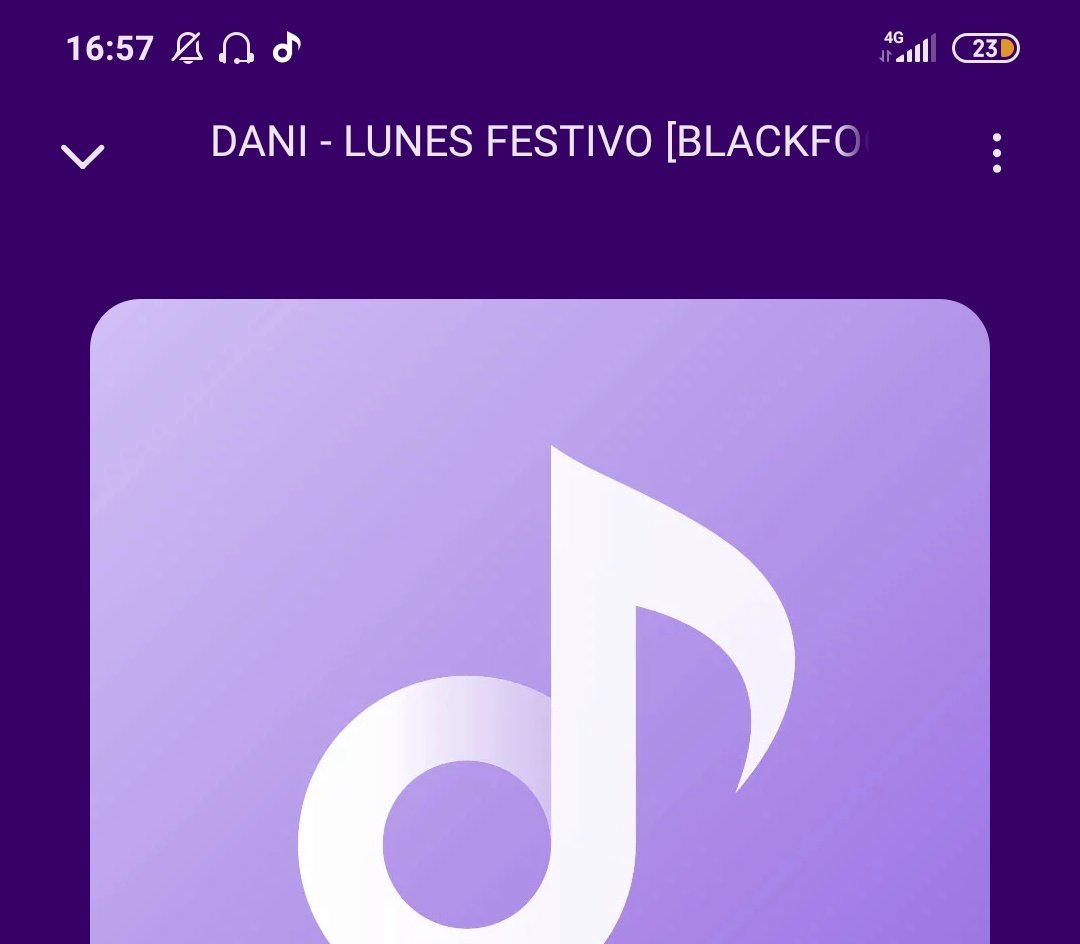 lillardtt's tweet photo. "cada vez que me ilusiono acabo perdiendo, por eso vivo tomándome un lunes como festivo" https://t.co/sRooVgGHBD