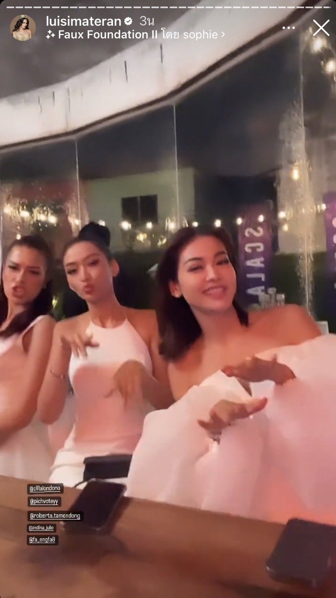 Chanikarn_GD's tweet photo. 3สาว ตัวแสบ🤣
#พิชชี่  #pichvoteysarabody  #อิงฟ้ามหาชน #RobertaTamondong https://t.co/cfHtO78M1A