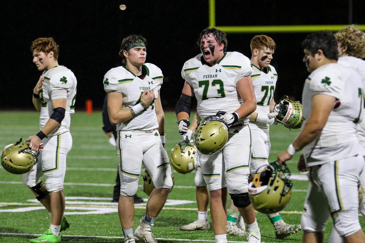 EddieCinelli's tweet image. Another great playoff win over previously unbeaten #6 Reading Memorial to move onto the Final Four! @FeehanFootball 

Check out this highlight! hudl.com/v/2JpF1Q