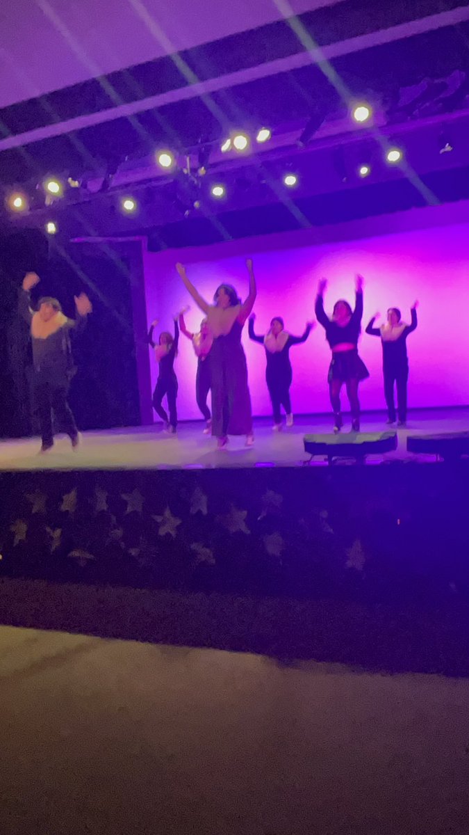 V-show 2022 ✅ Great job to all staff and students who were a part of this year’s V-show Goes Hollywood! And a special shout out to my Dance Troupe Latino members who had amazing performances 🥳 we will miss you Alex and Fatima ❤️
