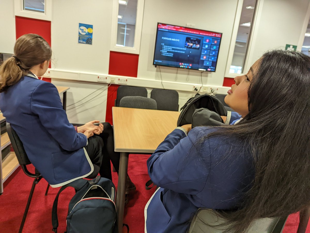 Senior pupils joining the <a href="/Simul/">Simul</a> Software Development Workshop <a href="/SHS_DYW/">SHS DYW</a> this morning for an interesting chat on Gaming industry.