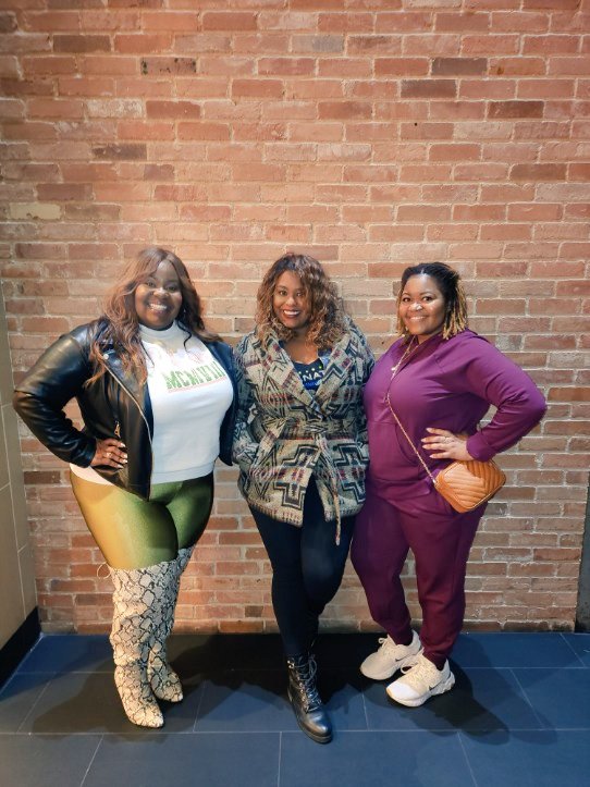 MsDany2U's tweet image. We had a time last night! Thank you @dfwulyp for the movie screening of Black Panther: Wakanda Forever!✊🏾#dfwulyp #blackwater #wakanda #marvel #movienight