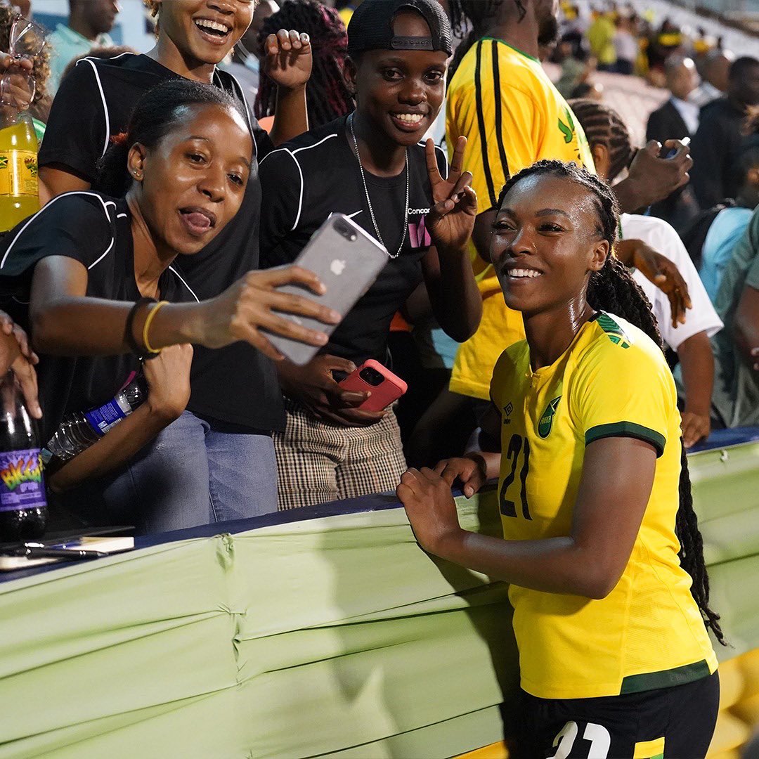 jff_football's tweet photo. Thanks to everyone who came out to support our Girlz! 🫶🏿
.
#ReggaeGirlz #InternationalFriendly #BobMarleyFoundation #ReggaeGirlzFoundation #JAMPRY #JFF_Football https://t.co/lhVxJ1jSuZ