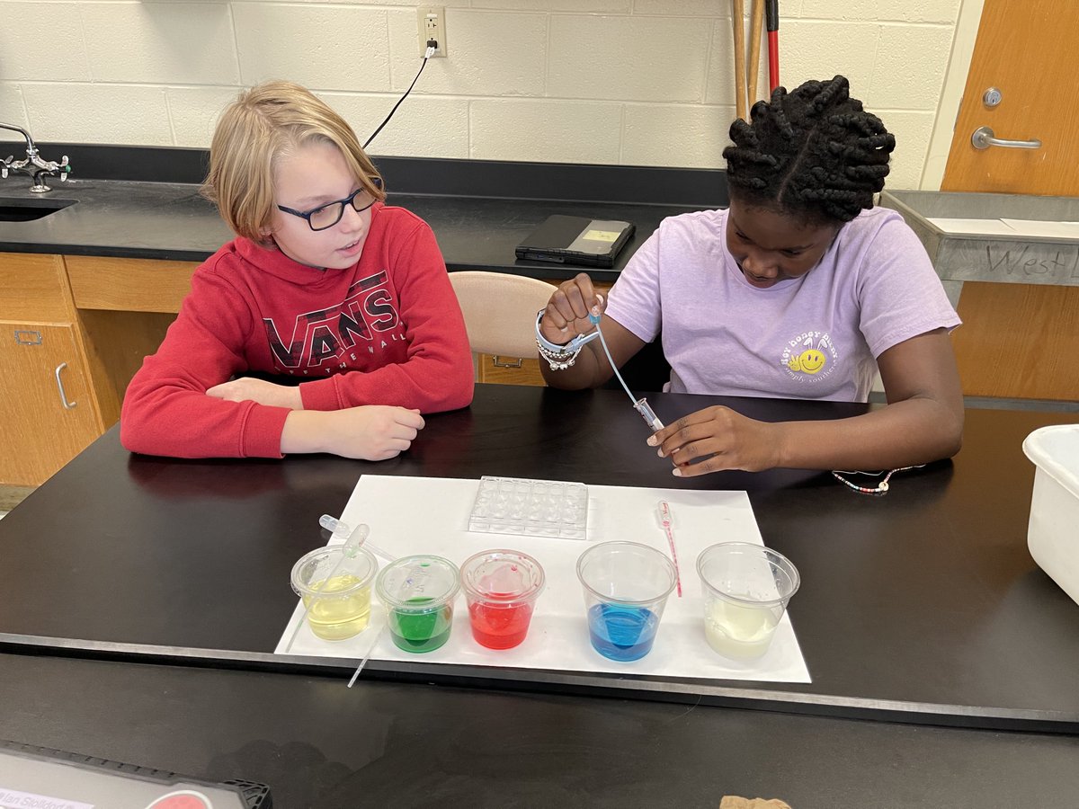 earls_connie's tweet photo. Layering Liquids according to their Densities https://t.co/62wNDSVFdU